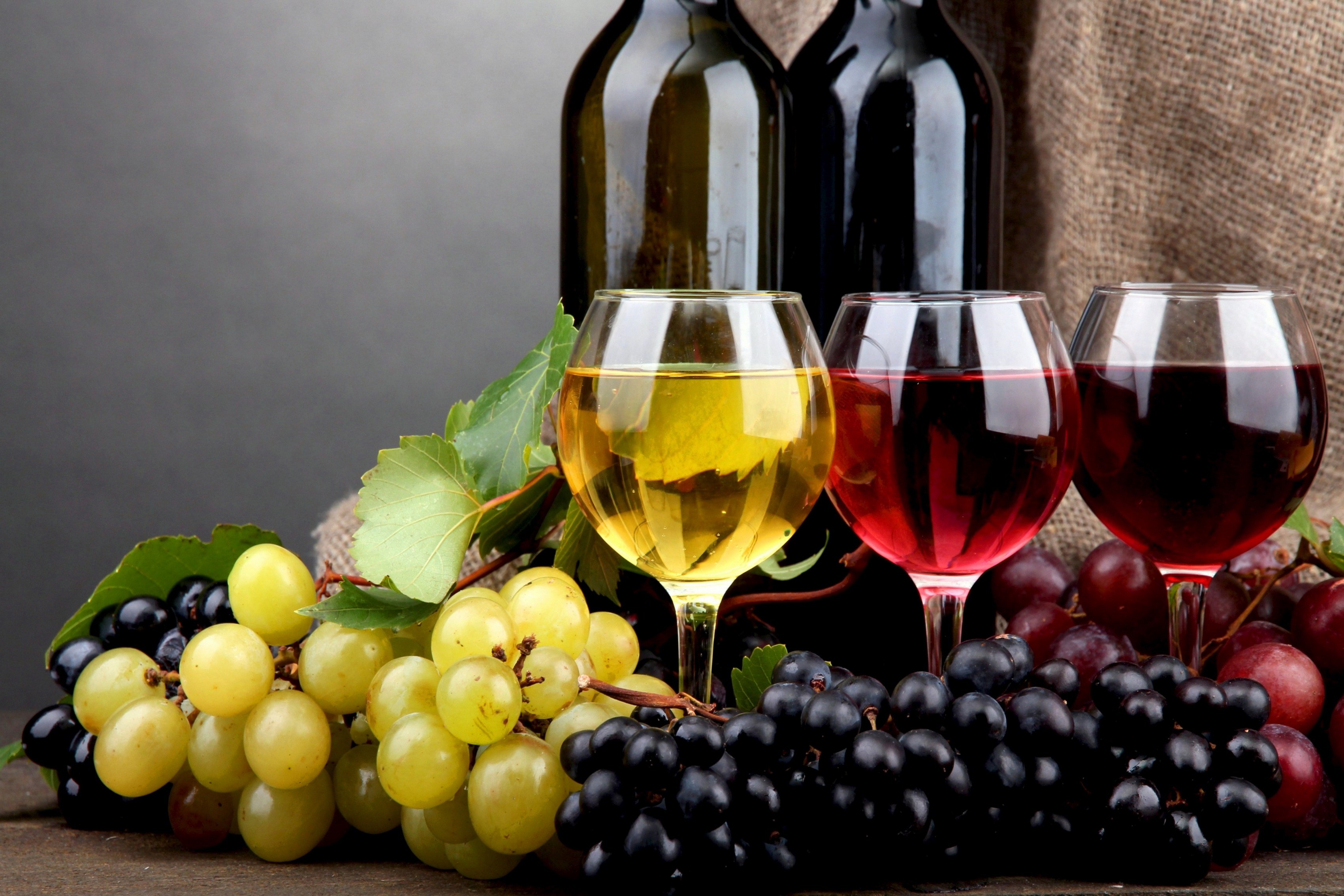 干红葡萄酒和红葡萄酒之间有什么区别？
